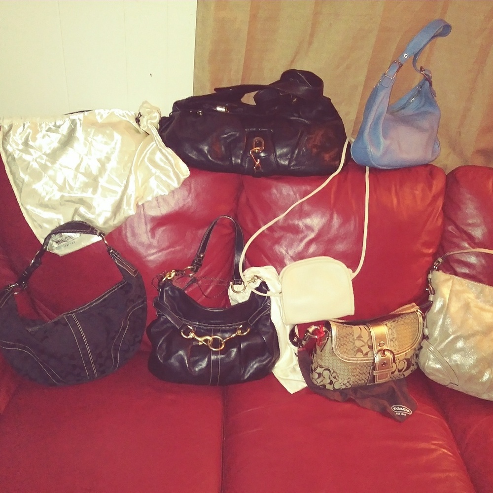Designer Purses - Picture 8 of 8
